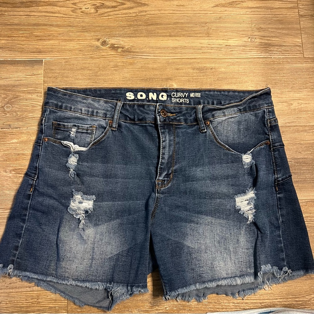SONG Women's Curvy Denim Shorts - Dark Blue
